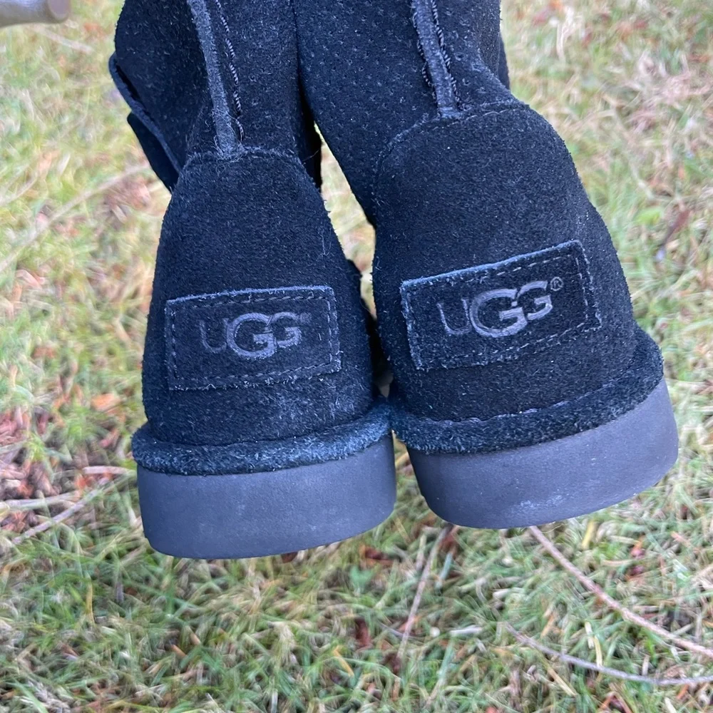 Suede UGG 7 Black - Picture 12 of 15